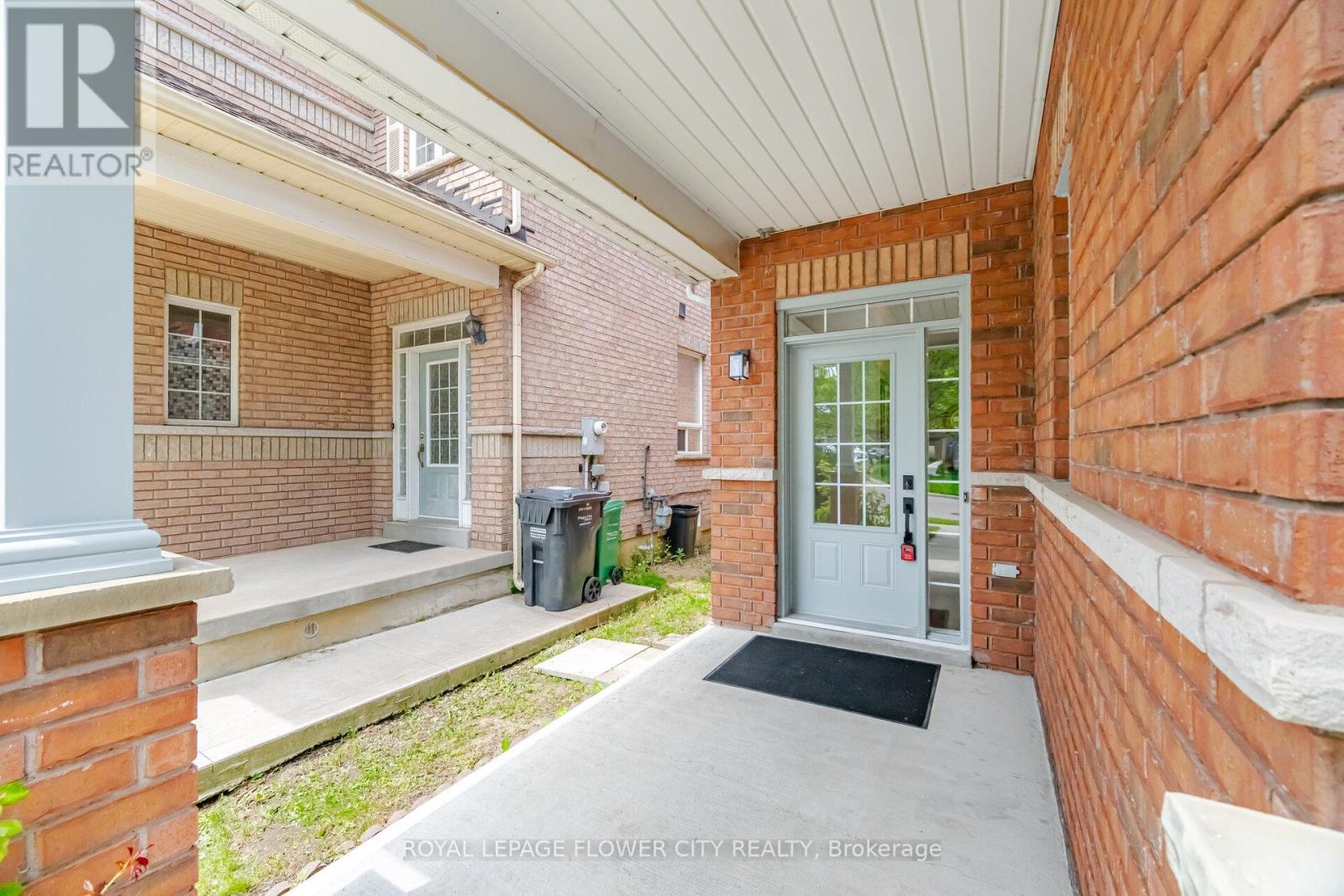 24 Martree Crescent, Brampton, Ontario  L6V 4R3 - Photo 6 - W13219990