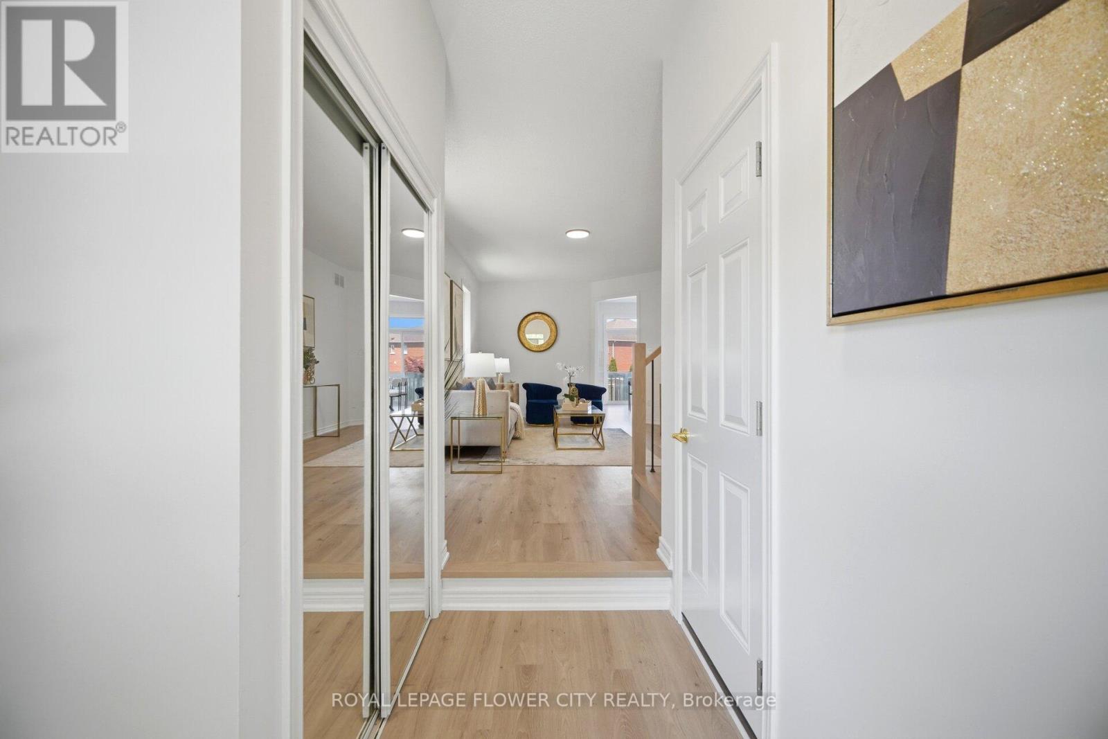 24 Martree Crescent, Brampton, Ontario  L6V 4R3 - Photo 7 - W13219990