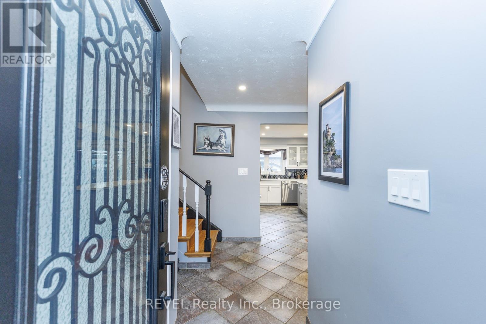 2675 Woodfield Avenue, Niagara Falls (Casey), Ontario  L2J 3A9 - Photo 6 - X13220100