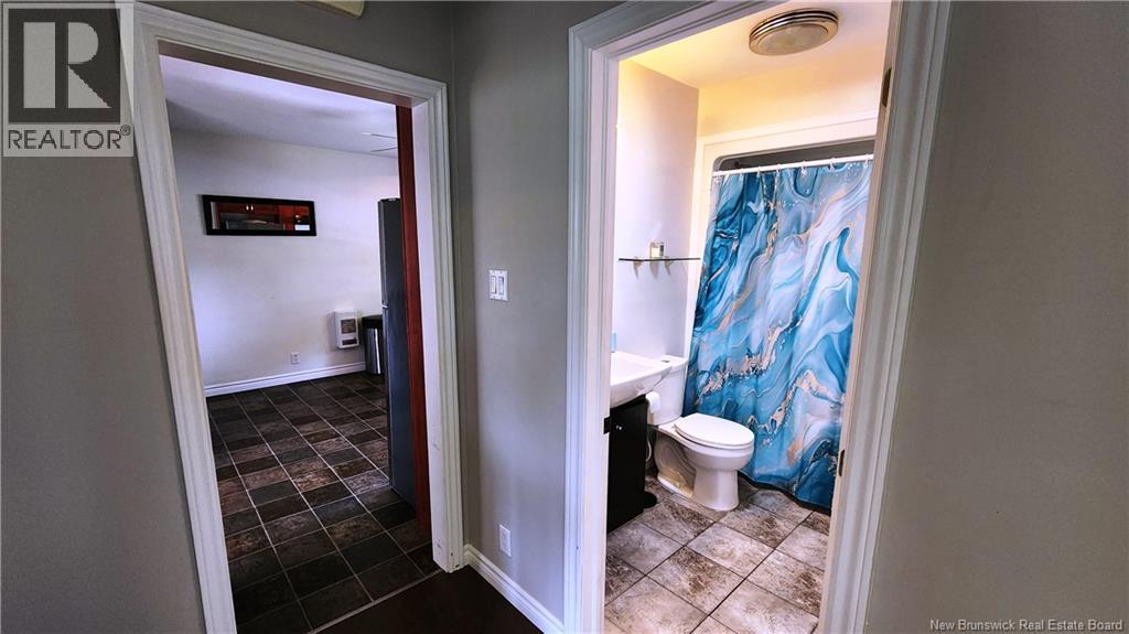 340 Beaconsfield Crescent, Saint John, New Brunswick  E2M 2H8 - Photo 17 - NB140747