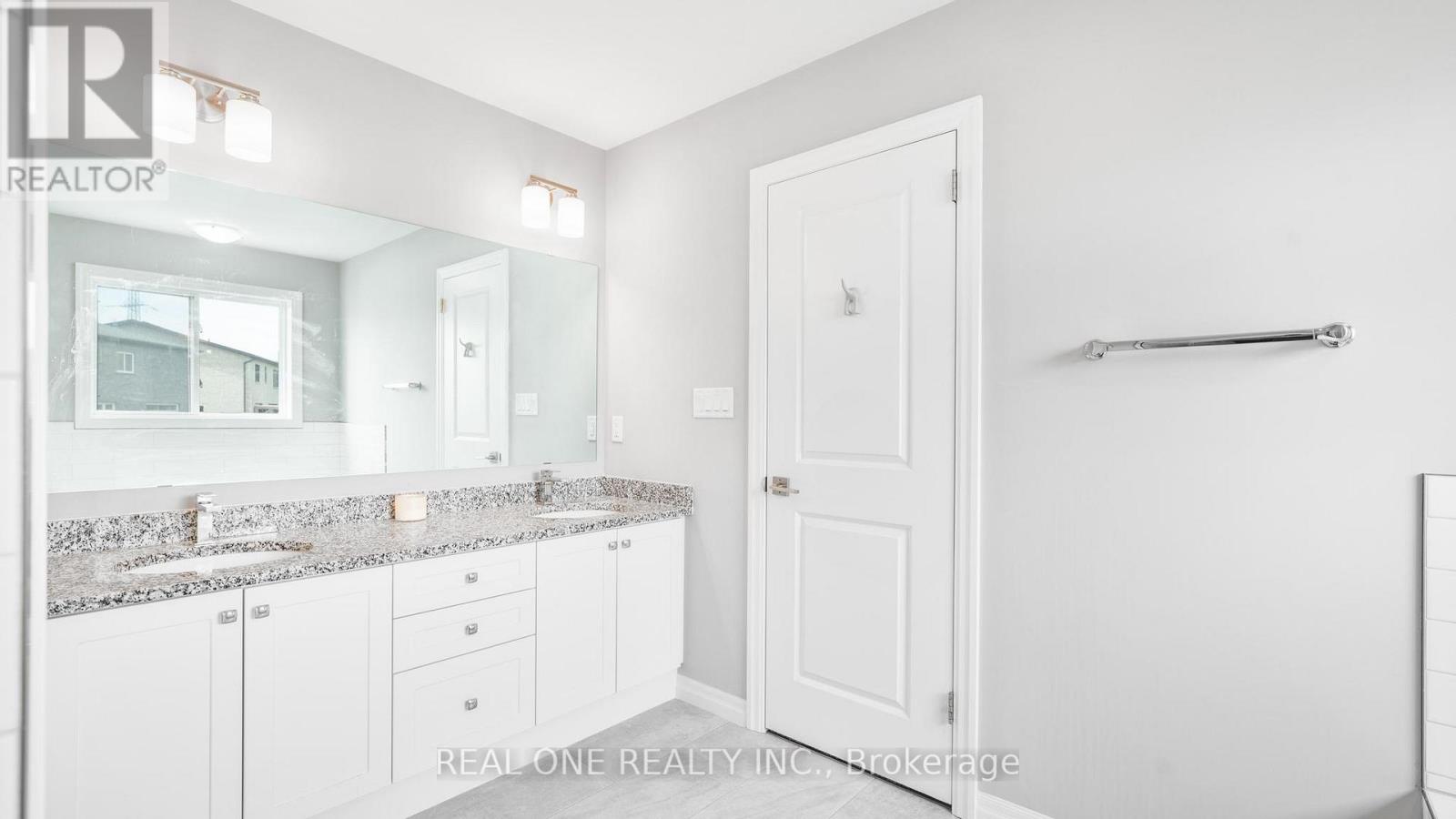 164 Mountain Holly Court, Waterloo, Ontario  N2V 0E1 - Photo 17 - X13219826