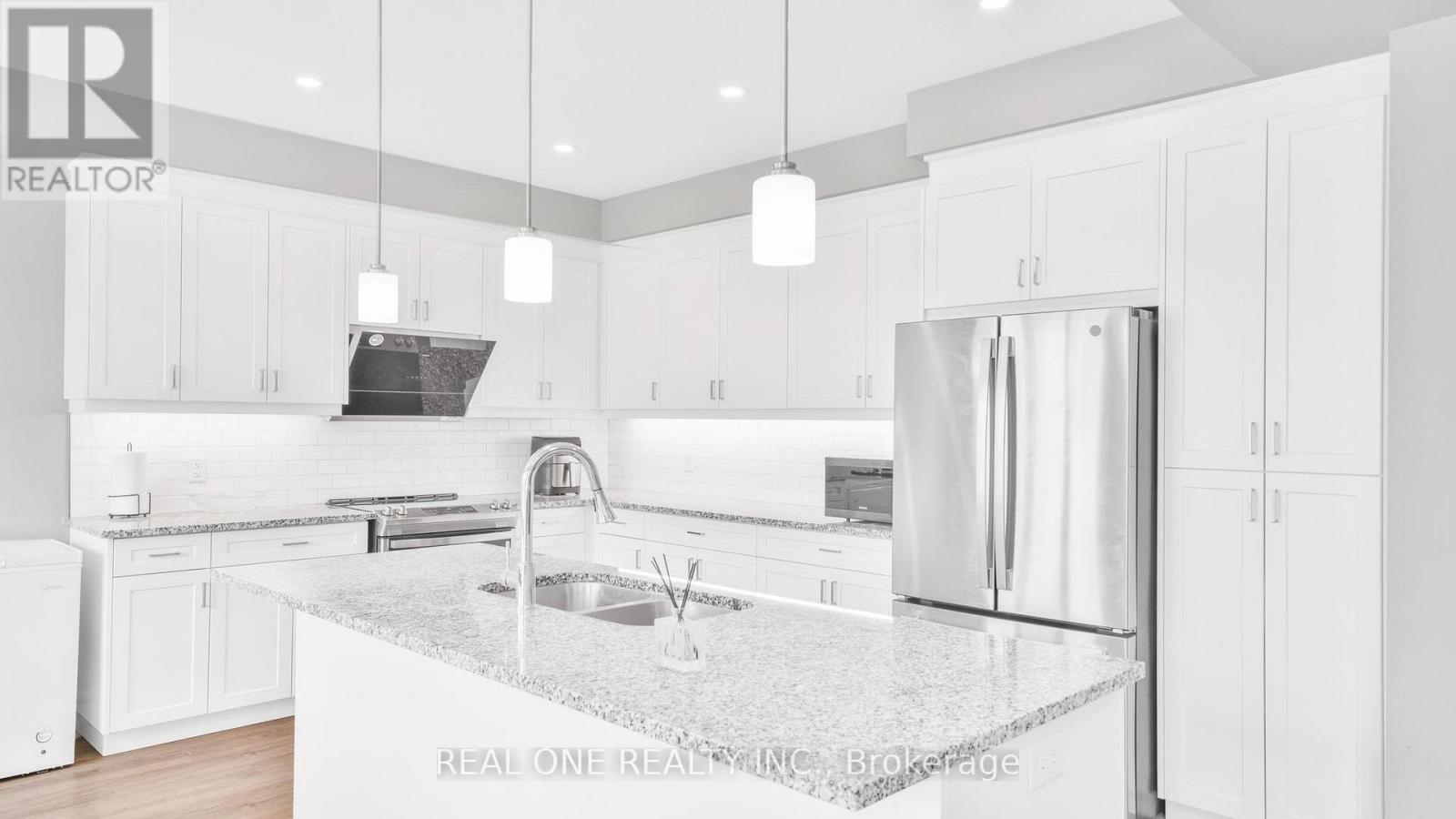 164 Mountain Holly Court, Waterloo, Ontario  N2V 0E1 - Photo 6 - X13219826