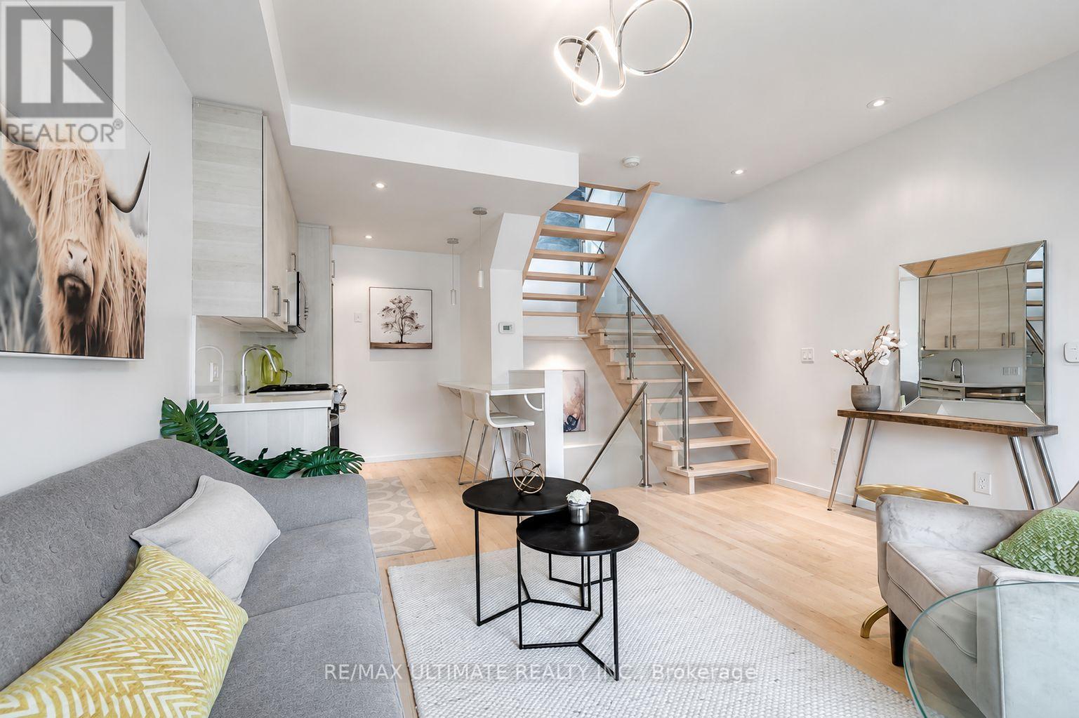 5 - 126 Spadina Road, Toronto, Ontario  M5R 2T8 - Photo 8 - C13220040