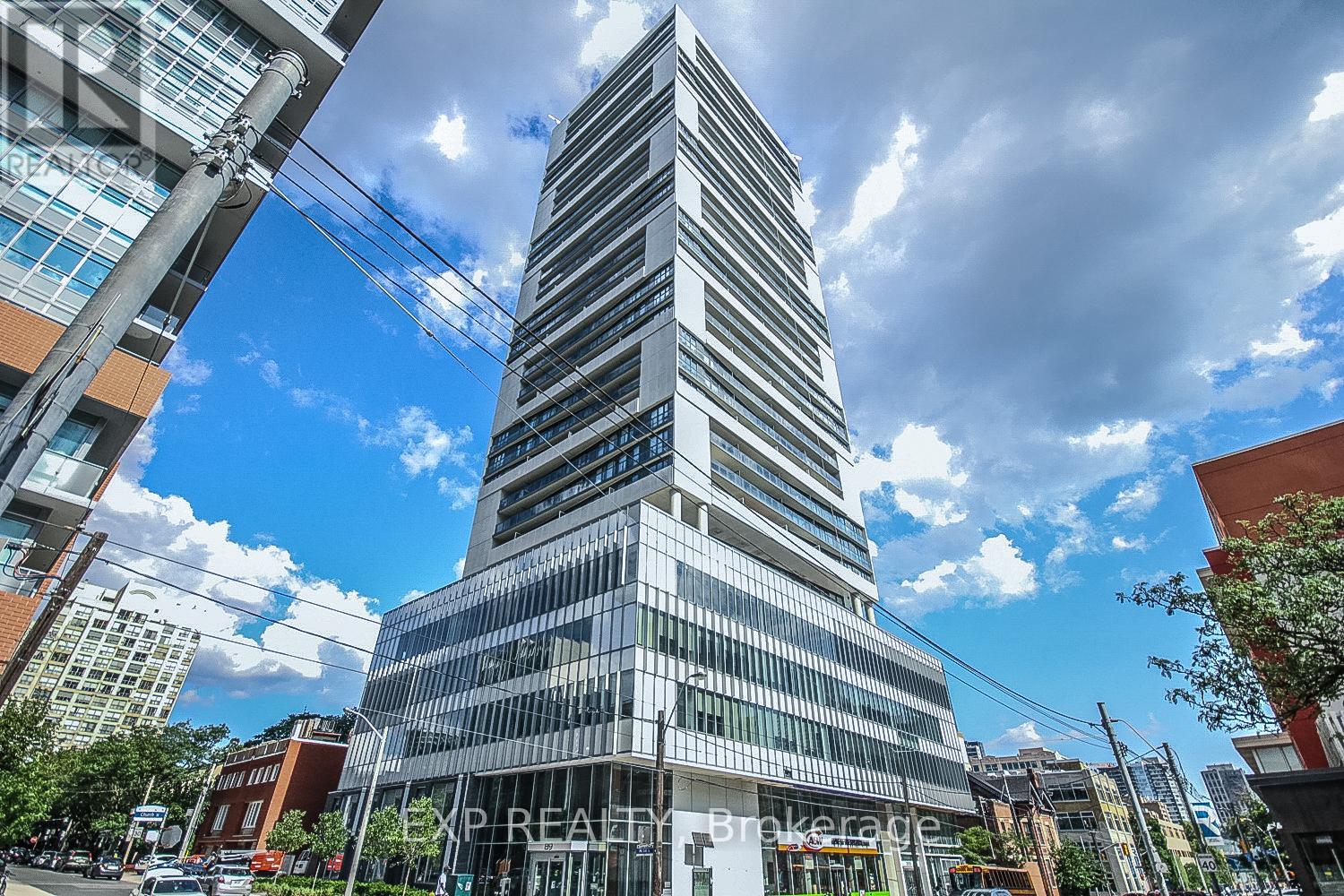1009 - 89 MCGILL STREET