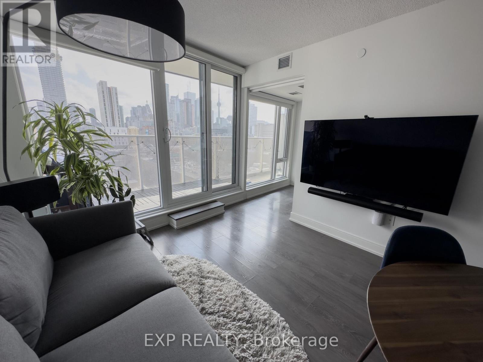1009 - 89 Mcgill Street, Toronto, Ontario  M5B 0B1 - Photo 3 - C13220044