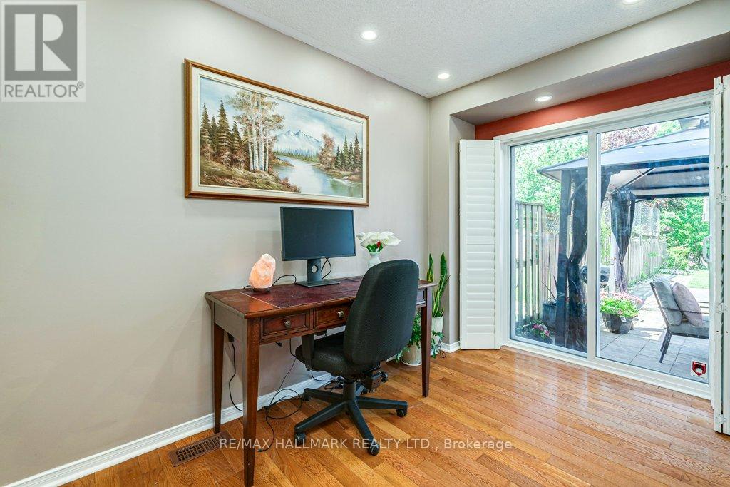 140 Conn Smythe Drive, Toronto, Ontario  M1J 3P5 - Photo 6 - E13220038