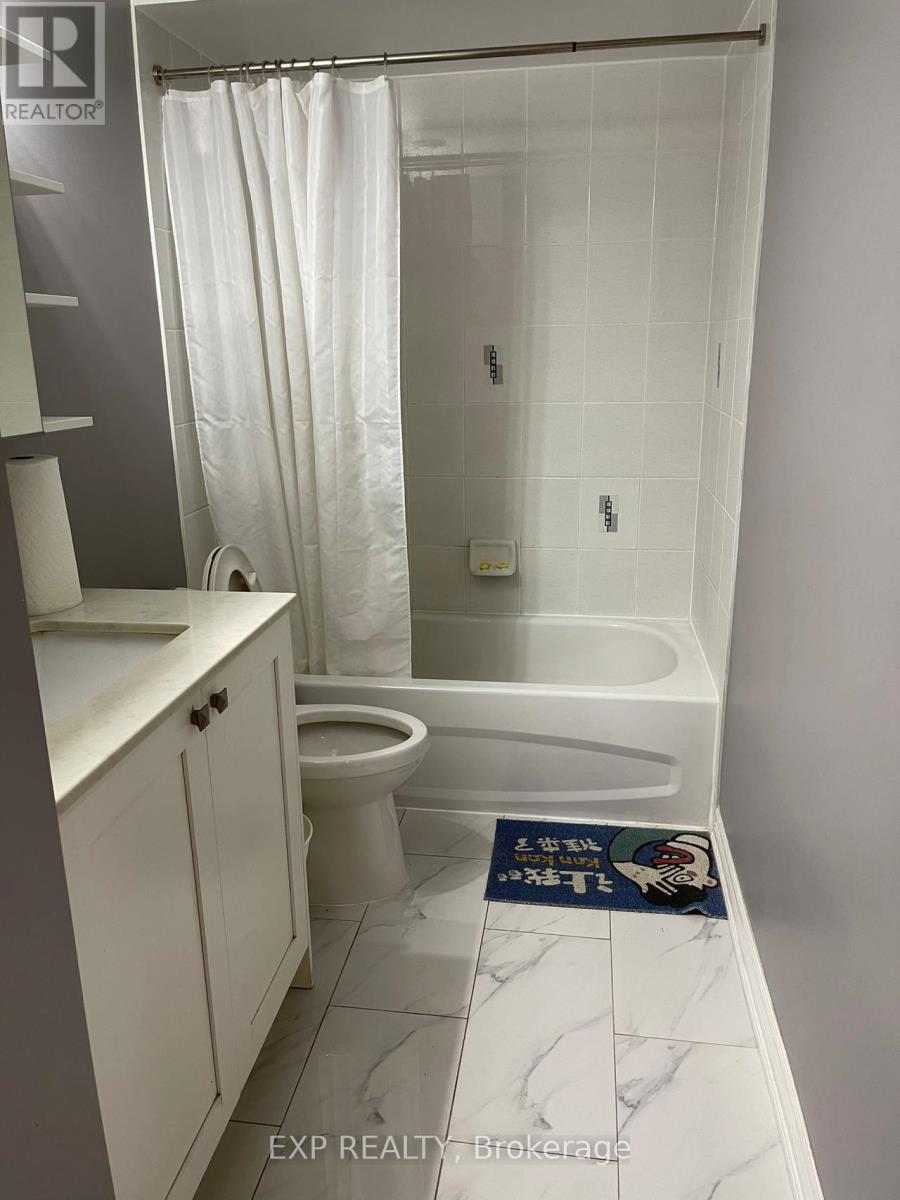 38 Comely Way, Markham, Ontario  L3R 2L8 - Photo 9 - N13220062