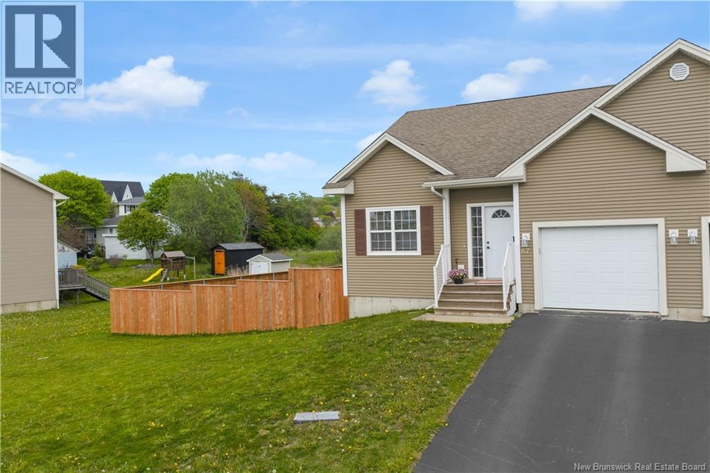 67 Foley Court, Saint John, New Brunswick  E2J 0C8 - Photo 3 - NB140726