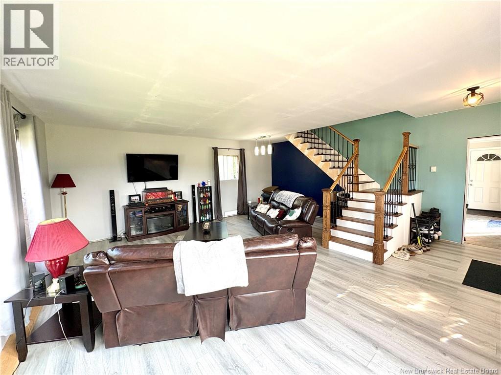166 Main Street, Hartland, New Brunswick  E7P 2M5 - Photo 9 - NB140567