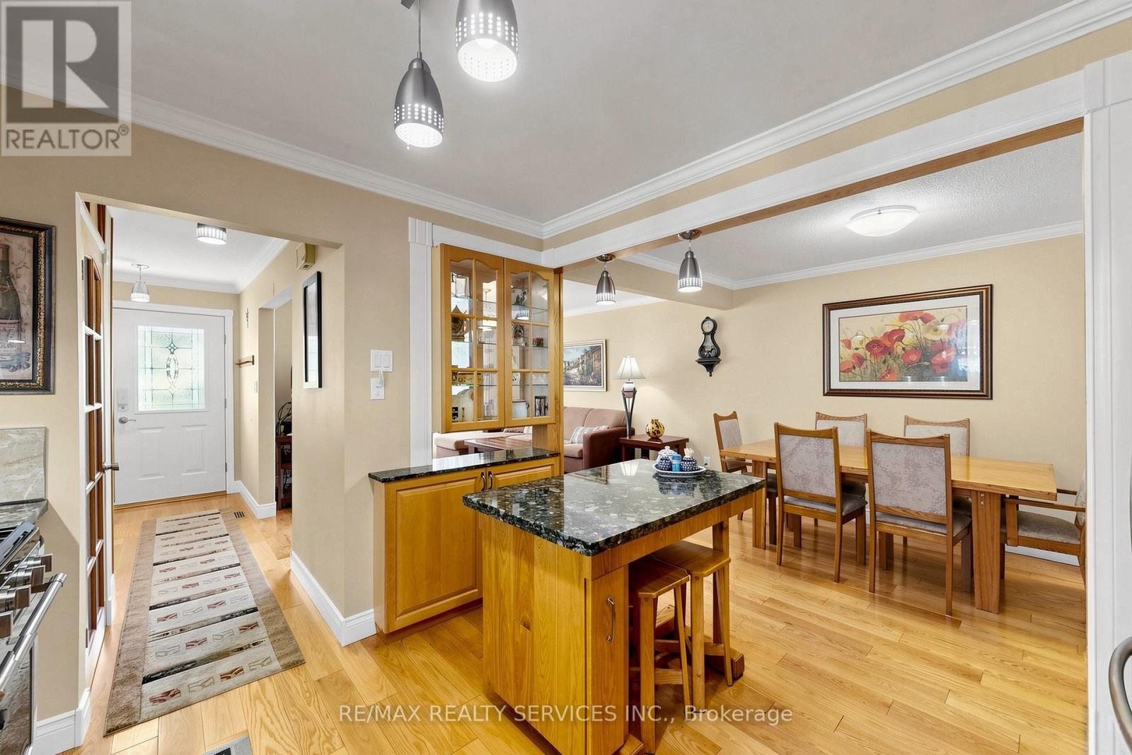 36 Glenvale Boulevard, Brampton, Ontario  L6S 1J1 - Photo 18 - W13220012