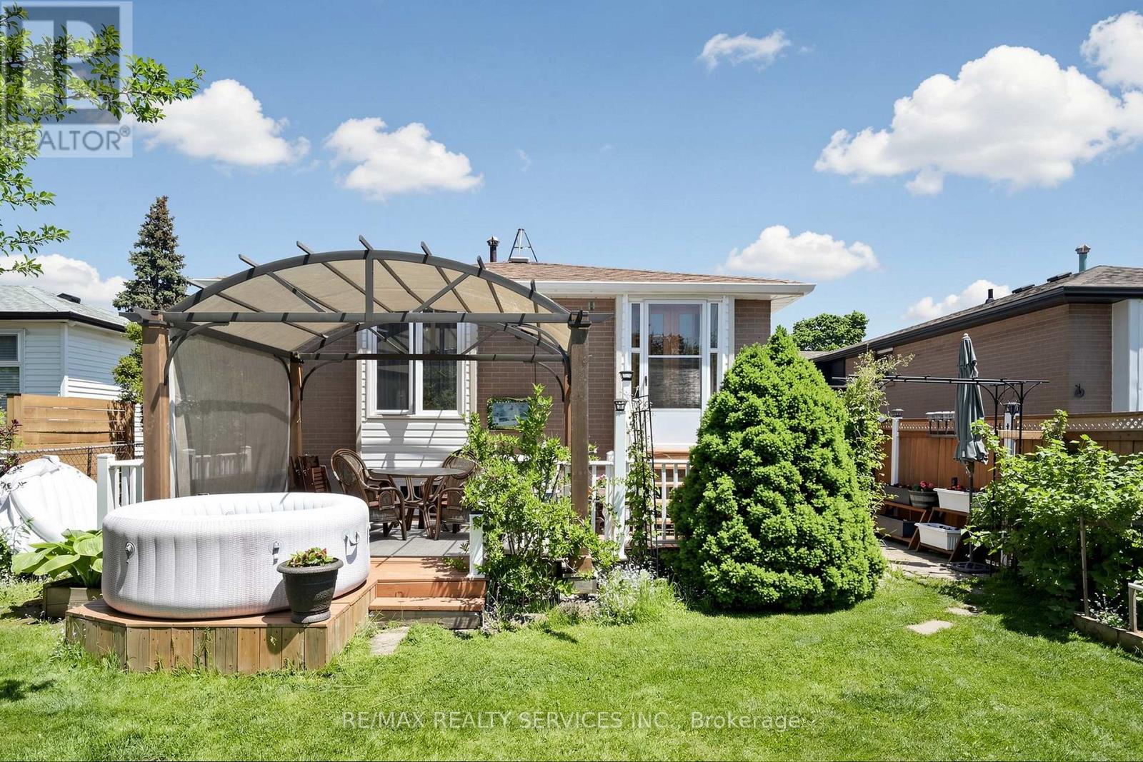 36 Glenvale Boulevard, Brampton, Ontario  L6S 1J1 - Photo 42 - W13220012