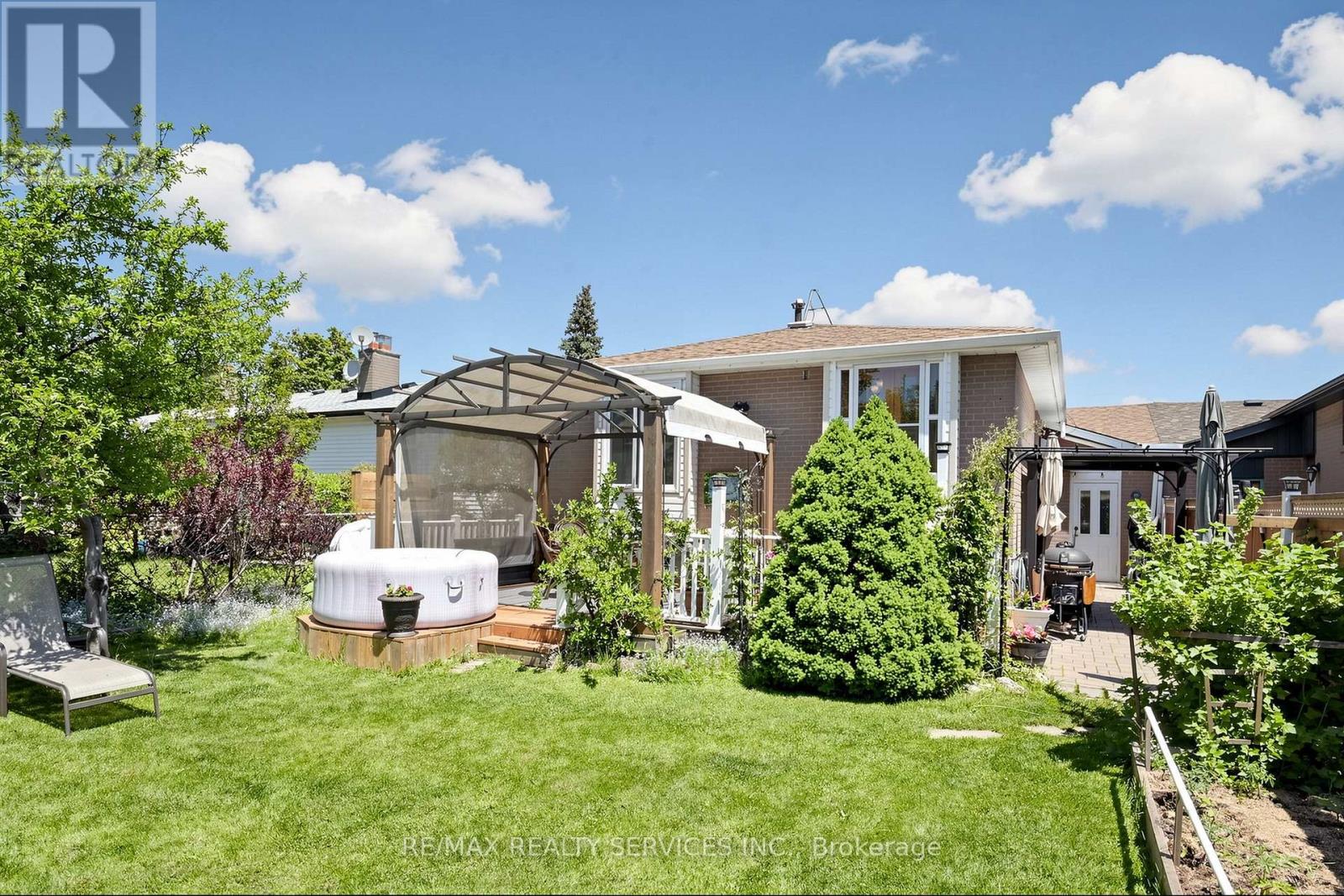36 Glenvale Boulevard, Brampton, Ontario  L6S 1J1 - Photo 47 - W13220012