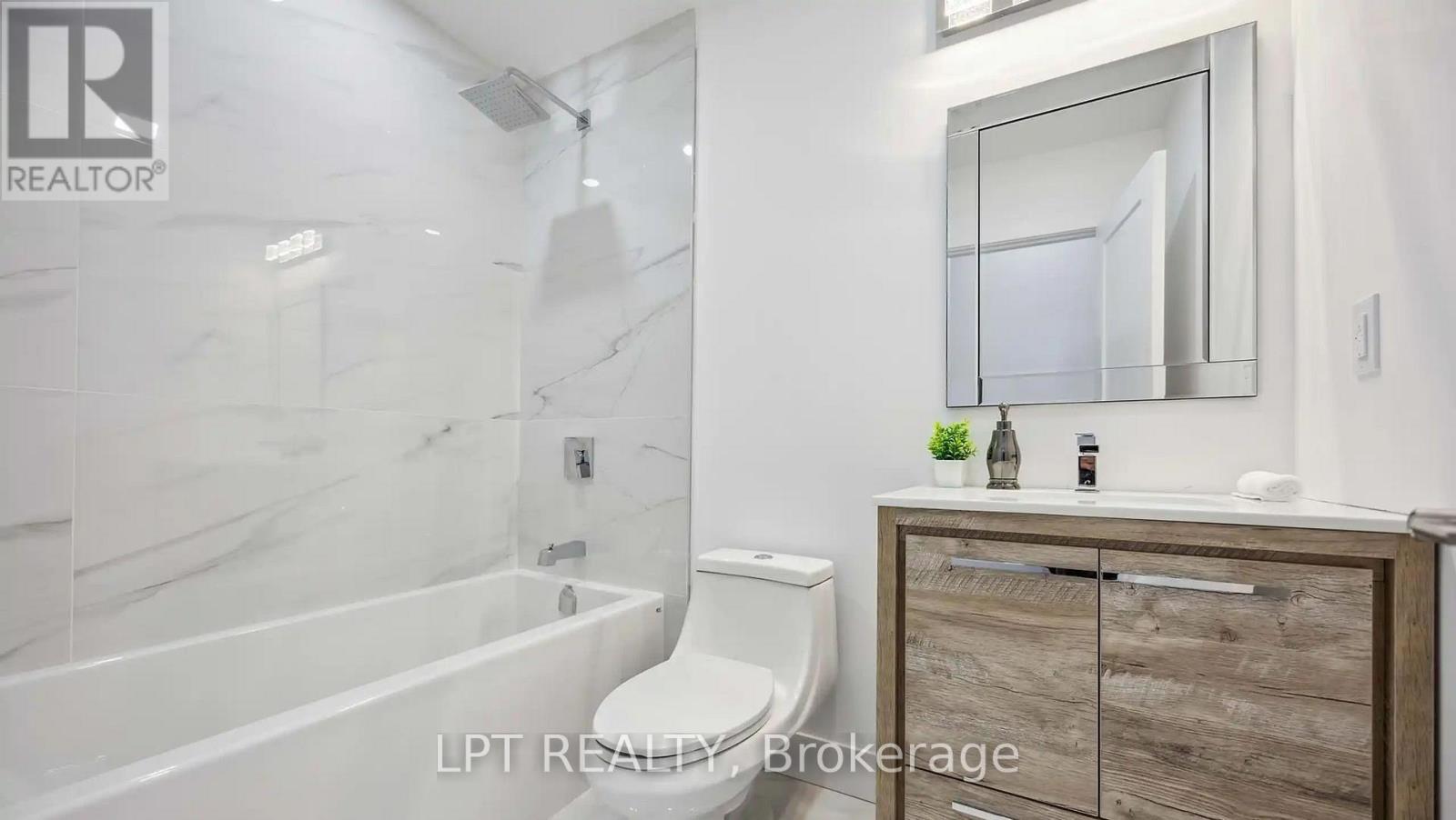 19 Hatfield Crescent, Toronto, Ontario  M9W 3R7 - Photo 3 - W13220016