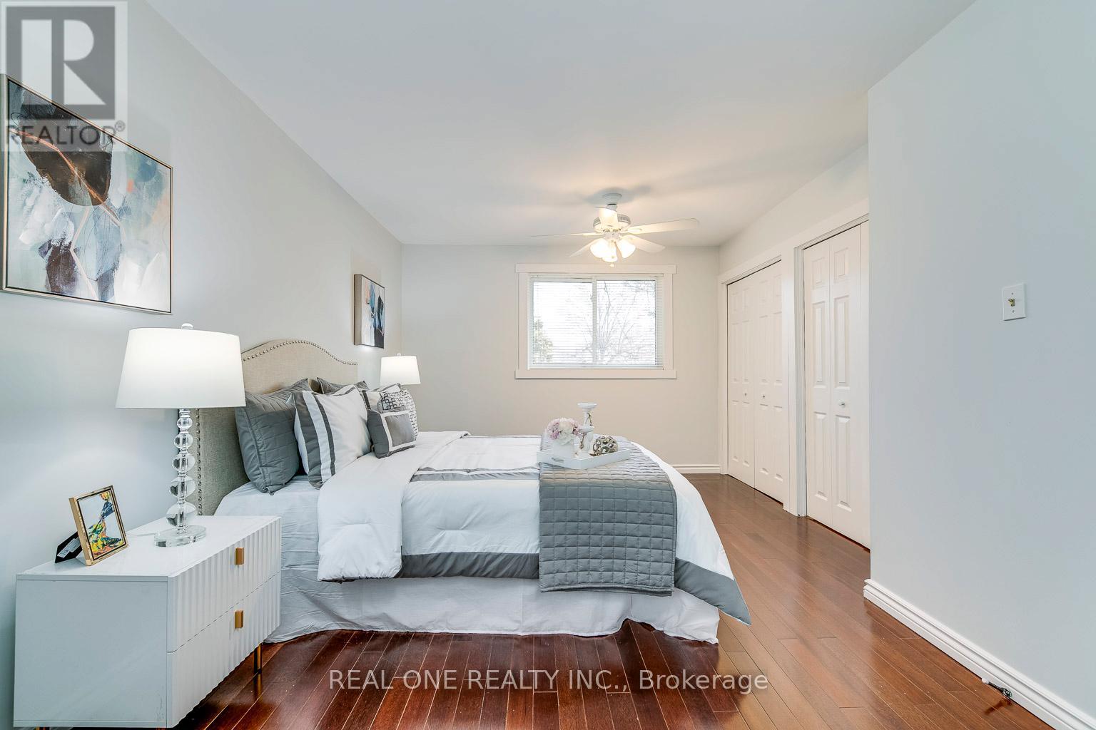 533 Tipperton Crescent, Oakville, Ontario  L6L 5E1 - Photo 21 - W13220018