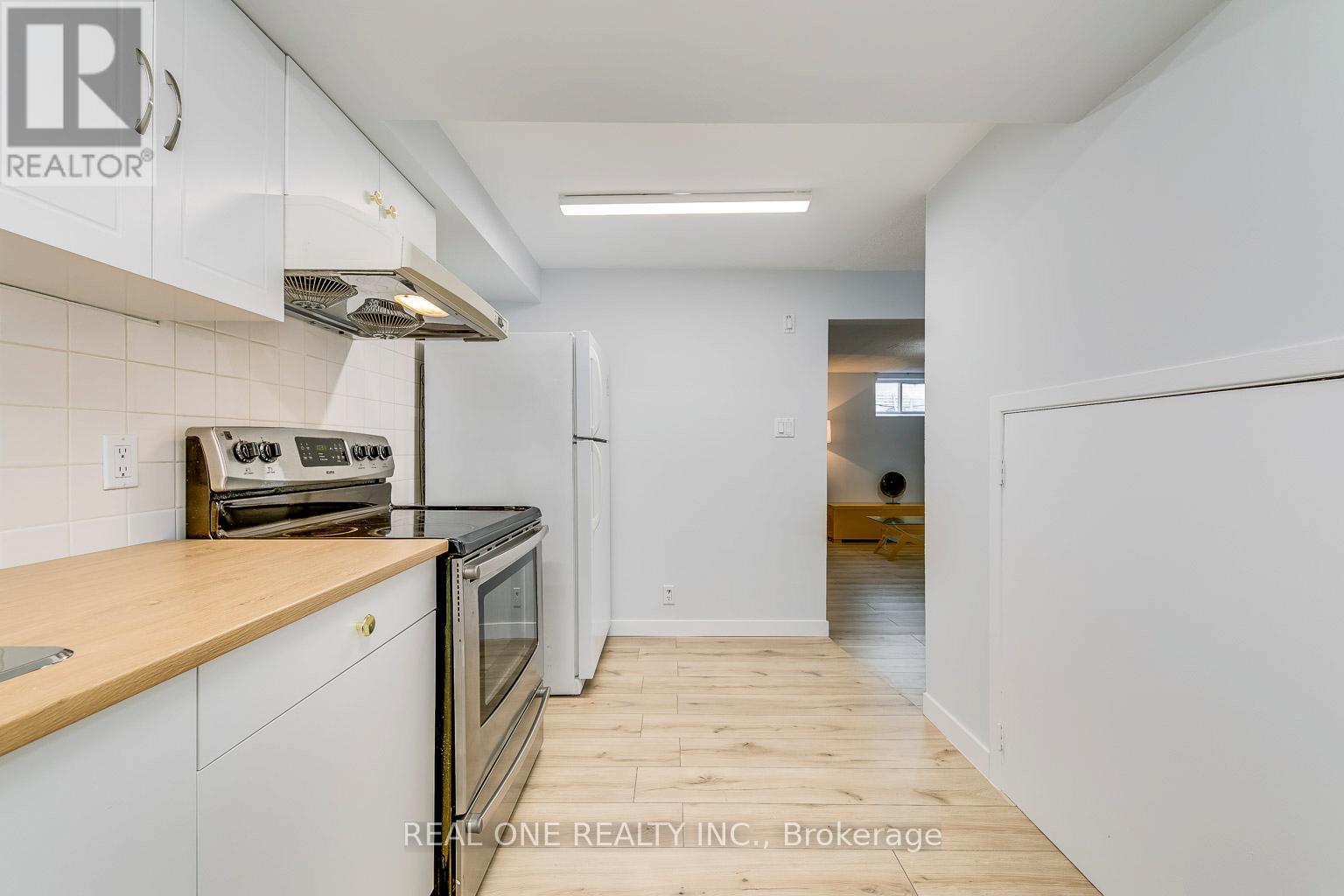 533 Tipperton Crescent, Oakville, Ontario  L6L 5E1 - Photo 45 - W13220018