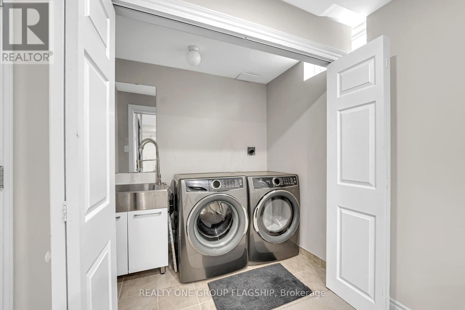 3435 Jorie Crescent, Mississauga, Ontario  L5M 7G6 - Photo 12 - W13220024