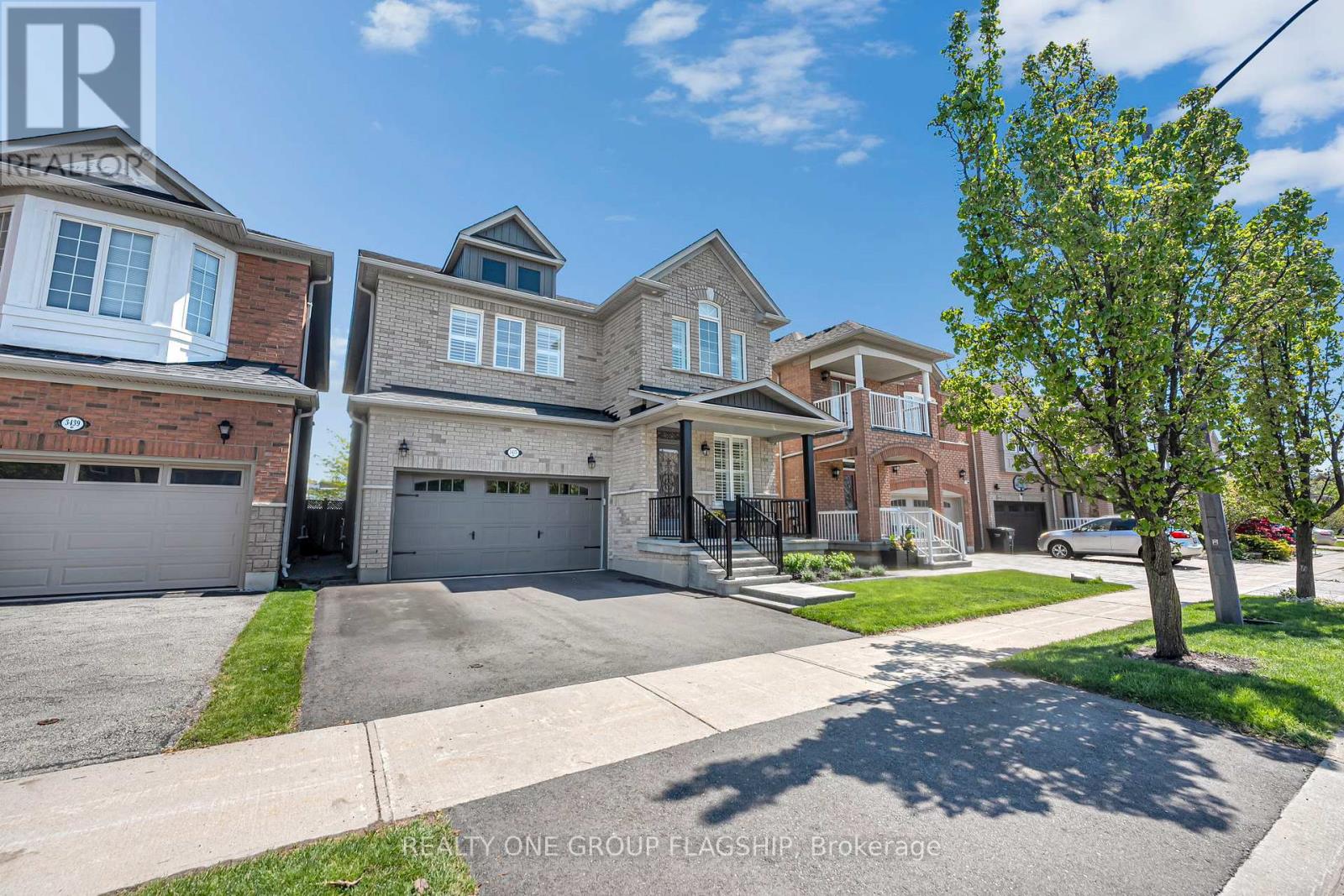 3435 Jorie Crescent, Mississauga, Ontario  L5M 7G6 - Photo 3 - W13220024