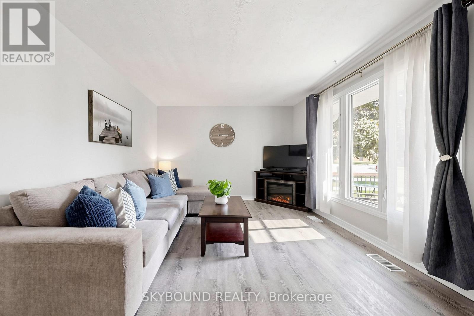 46 Melbourne Street E, Kawartha Lakes, Ontario  K9V 1X9 - Photo 4 - X13220010