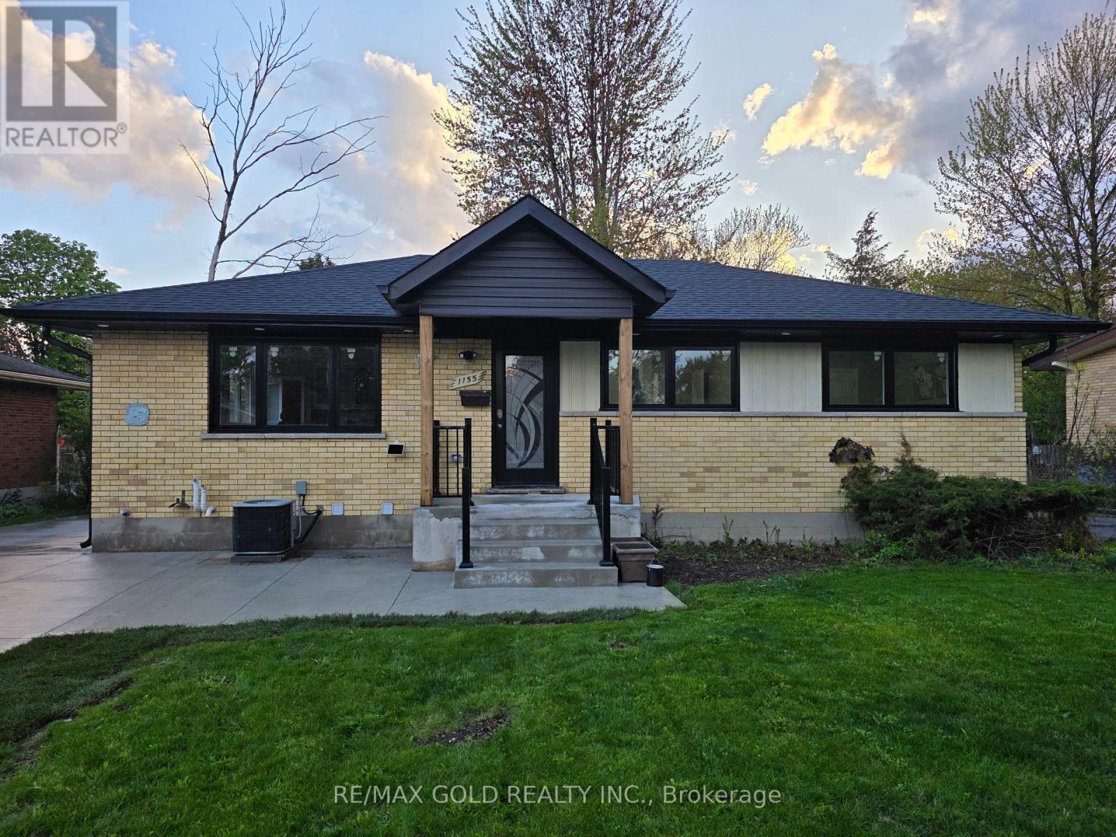 1155 Portland Street, London East, Ontario  N5V 2L2 - Photo 2 - X13220042
