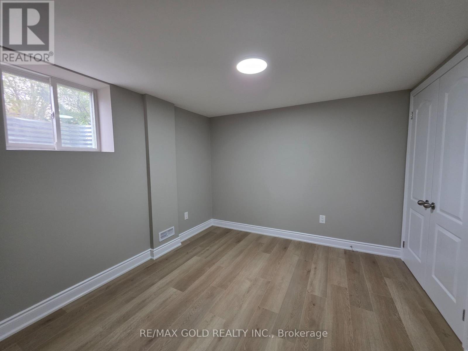 1155 Portland Street, London East, Ontario  N5V 2L2 - Photo 32 - X13220042