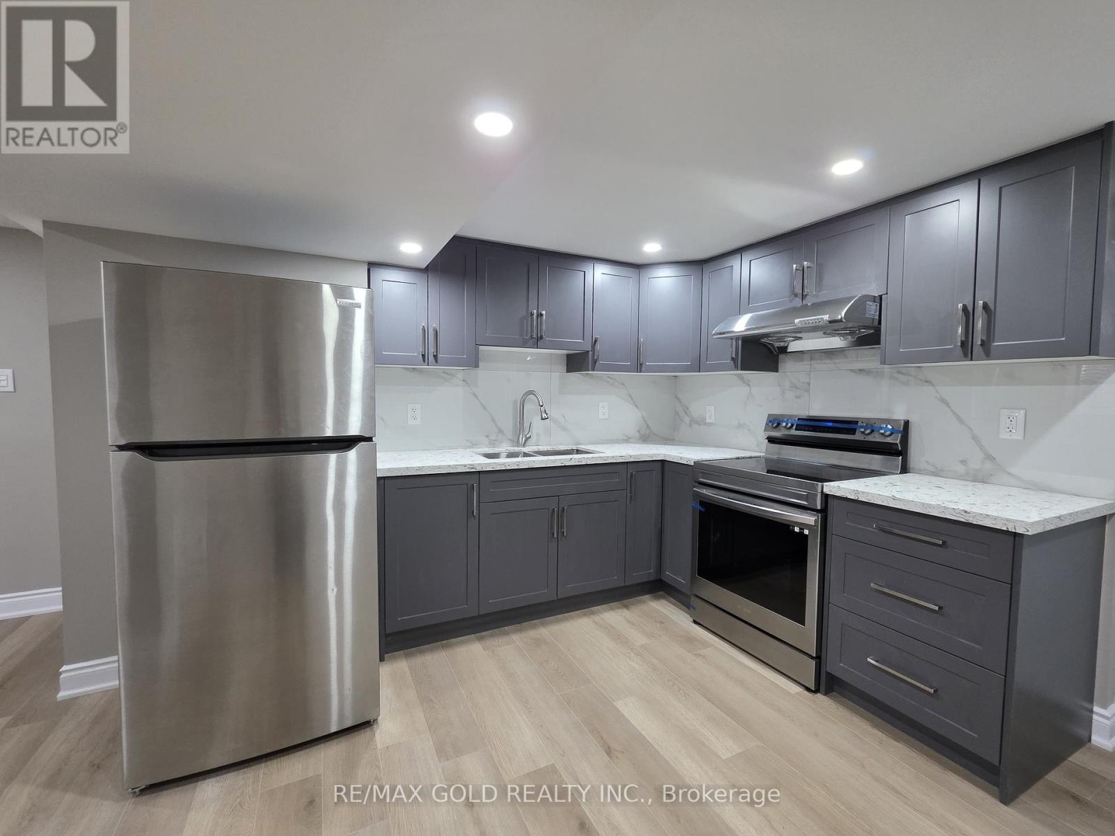 1155 Portland Street, London East, Ontario  N5V 2L2 - Photo 36 - X13220042