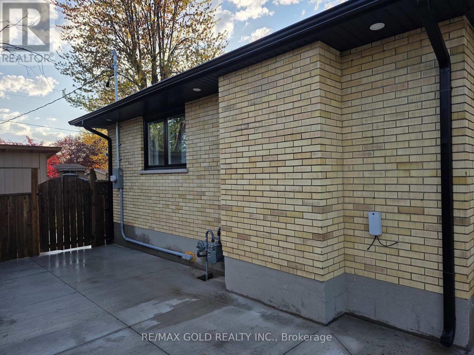 1155 Portland Street, London East, Ontario  N5V 2L2 - Photo 41 - X13220042