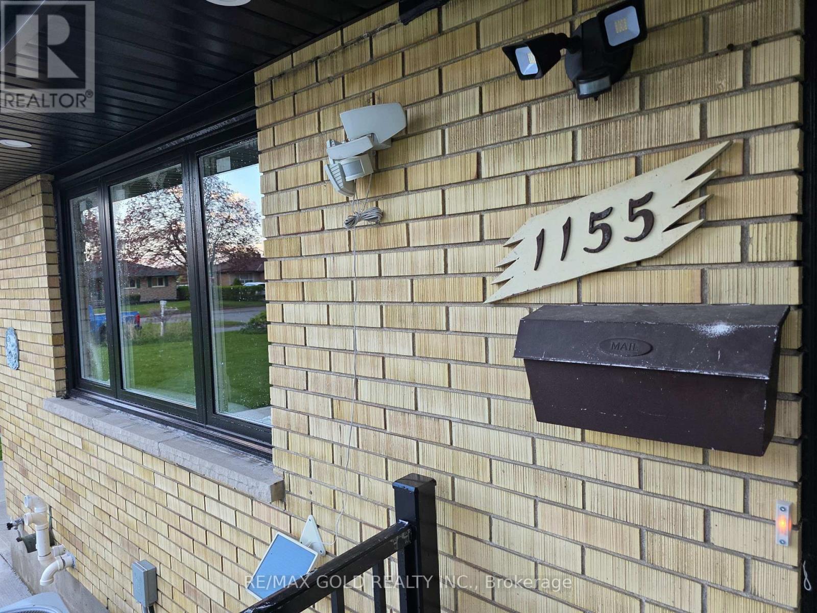 1155 Portland Street, London East, Ontario  N5V 2L2 - Photo 5 - X13220042