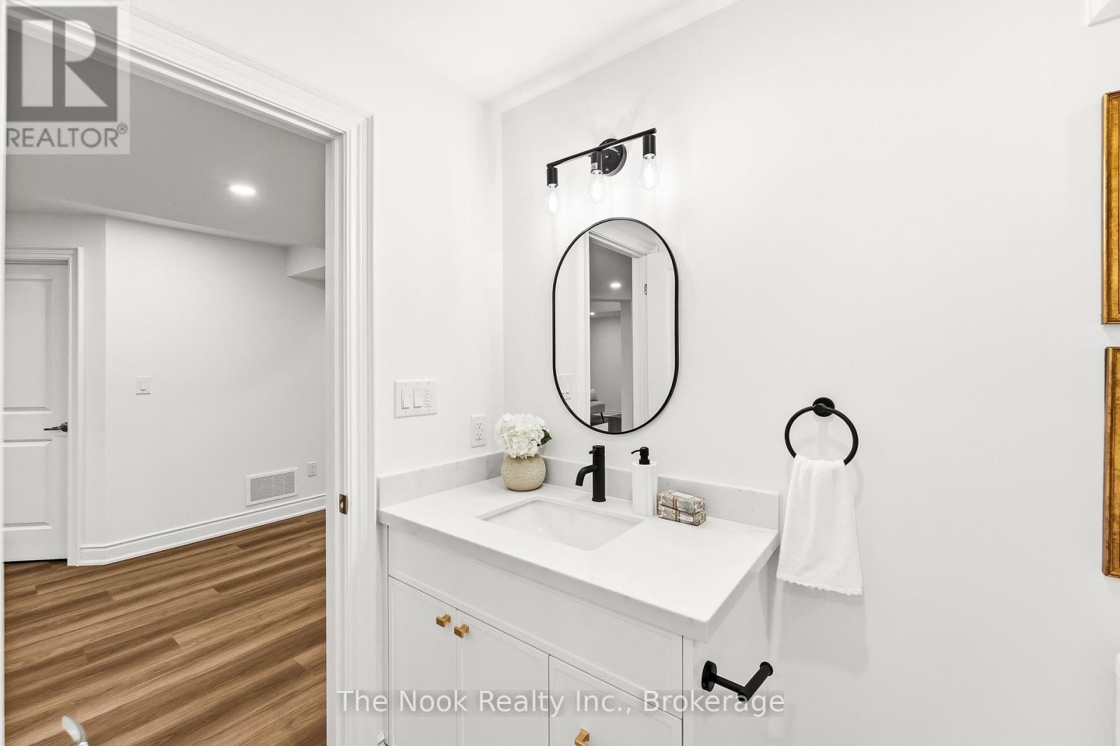 52 Nightingale Crescent, Whitby, Ontario  L1M 0H4 - Photo 44 - E13220114