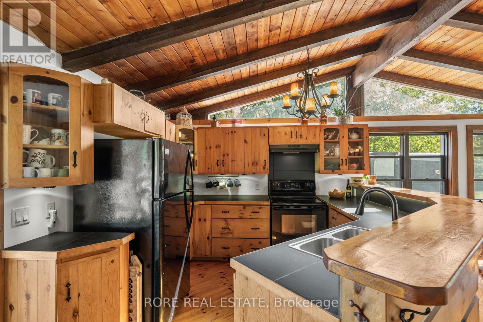 2858 Beach Avenue, Fort Erie (Ridgeway), Ontario L0S 1N0 - Photo 12 - X13220128