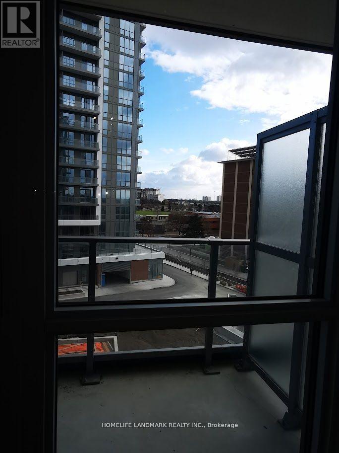 524 - 36 Forest Manor Road, Toronto, Ontario  M2J 0H3 - Photo 8 - C13220110