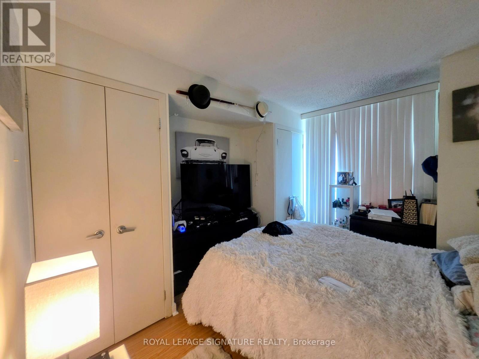 1703 - 373 Front Street W, Toronto, Ontario  M5V 3R7 - Photo 10 - C13220112