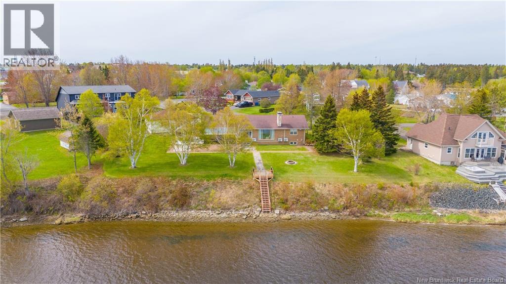 401 Céline Street, Tracadie, New Brunswick  E1X 1A4 - Photo 4 - NB135474