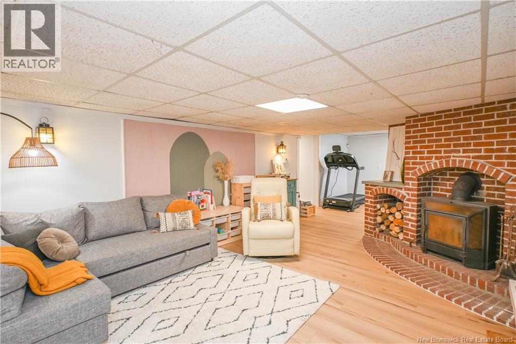 401 Céline Street, Tracadie, New Brunswick  E1X 1A4 - Photo 36 - NB135474