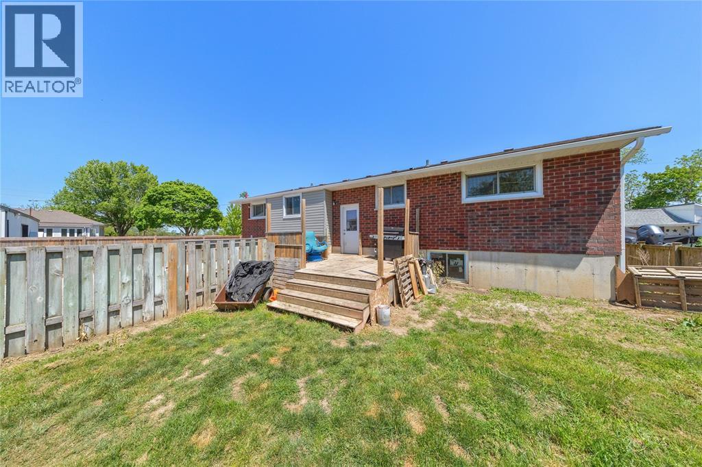 6 York Street, Lambton Shores, Ontario  N0N 1J0 - Photo 21 - 26012398