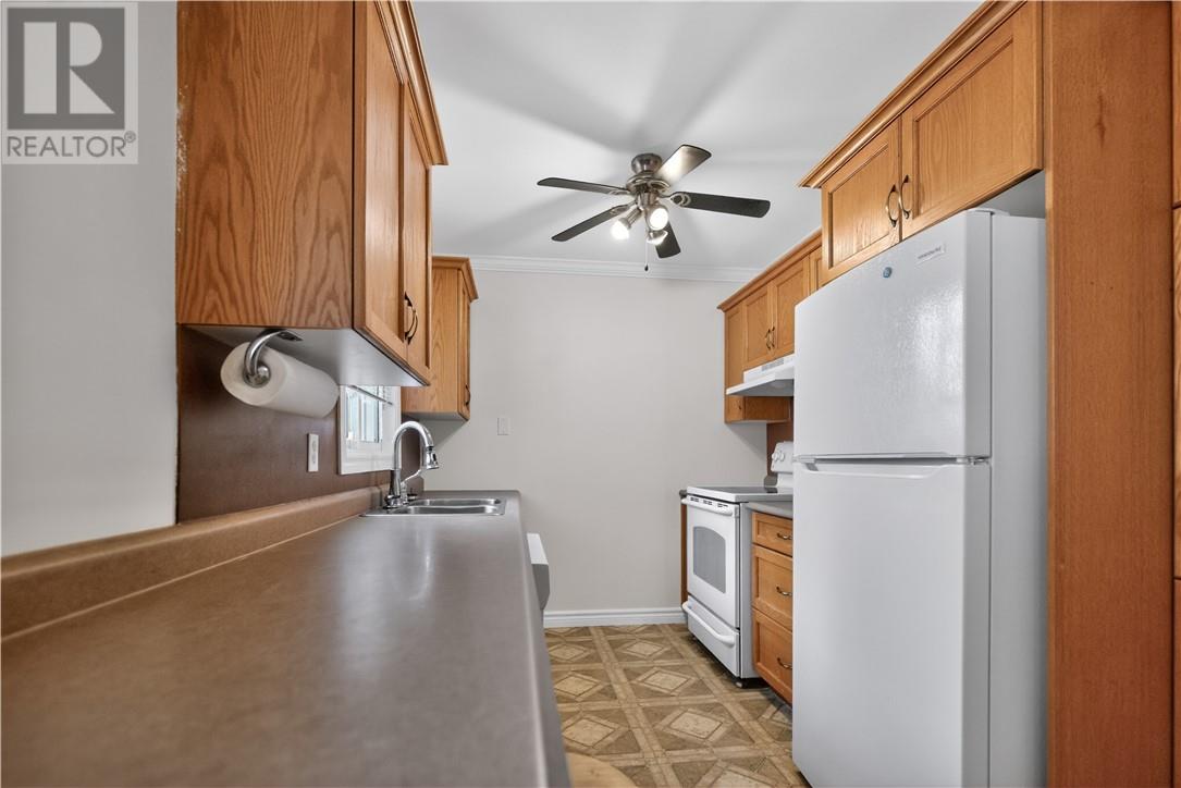 1649 Havenbrook Drive, Sudbury, Ontario  P3A 5C6 - Photo 6 - 2128157