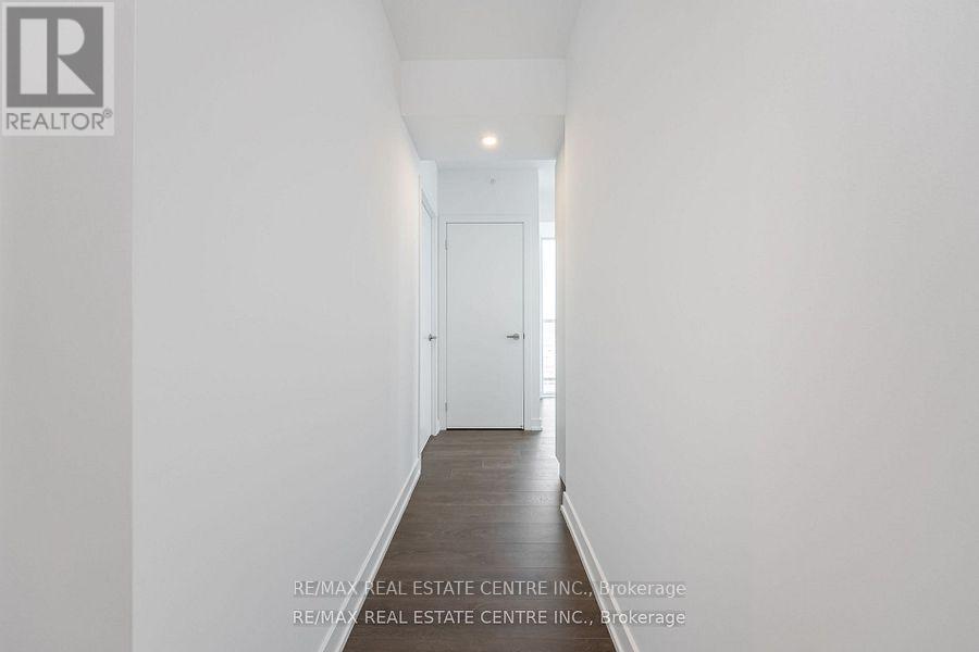 1703 - 370 Martha Street, Burlington, Ontario  L7R 0G9 - Photo 11 - W13220146