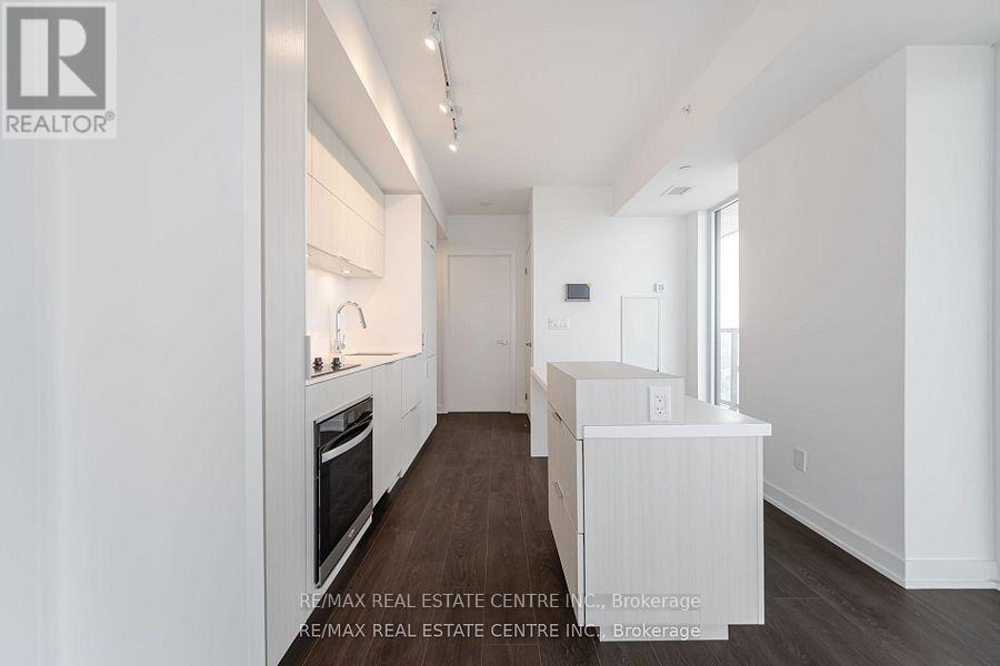 1703 - 370 Martha Street, Burlington, Ontario  L7R 0G9 - Photo 12 - W13220146