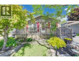 190 NATCHEZ Road, Kitchener, Ontario