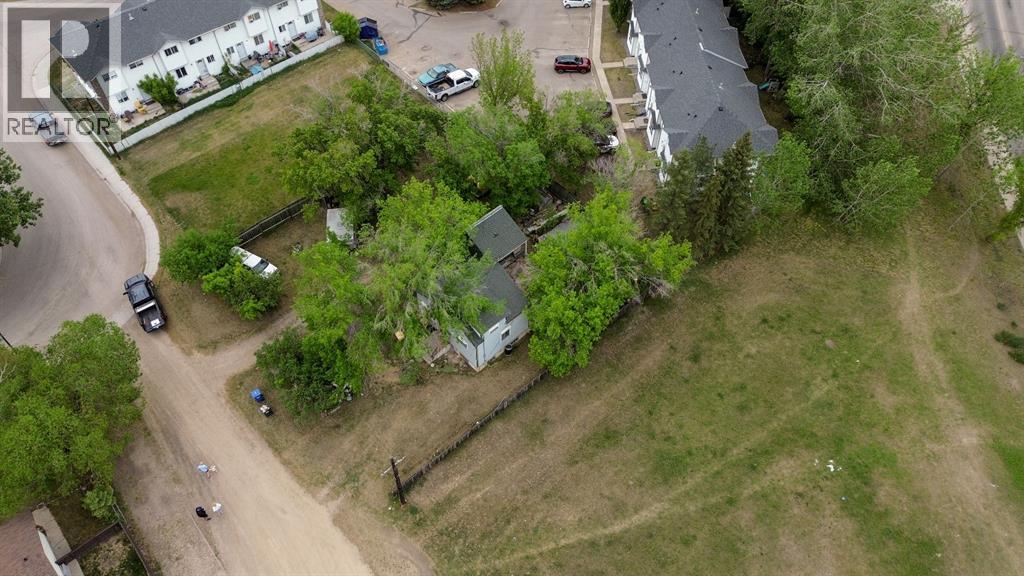 47 Howlett Avenue, Red Deer, Alberta  T4N 6K2 - Photo 5 - A2316580