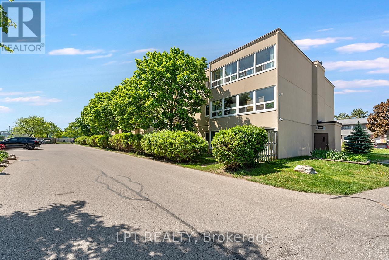 302 - 1445 HURON STREET, London East, Ontario