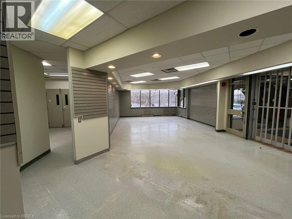 139 Grand River Street N Unit# 102, Paris, Ontario  N3L 2M4 - Photo 5 - 40834869