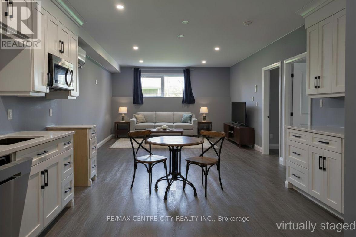 Lower - 92 Myrtle Street, Aylmer, Ontario  N5H 2H5 - Photo 2 - X13217608