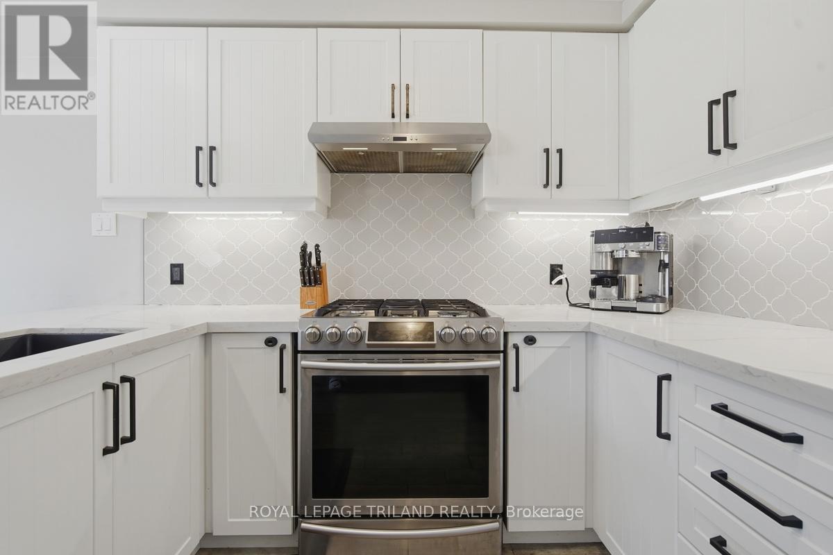 2700 Foxbend Link, London North, Ontario  N6G 0M7 - Photo 10 - X13220240