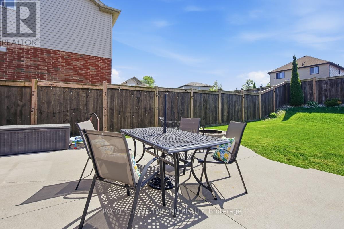 2700 Foxbend Link, London North, Ontario  N6G 0M7 - Photo 30 - X13220240
