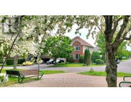 #B - 142 WINDHURST DRIVE, Ottawa, Ontario