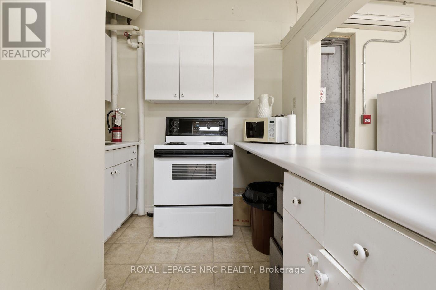 117 - 198 Scott Street E, St. Catharines, Ontario  L2N 5T3 - Photo 22 - X13220180