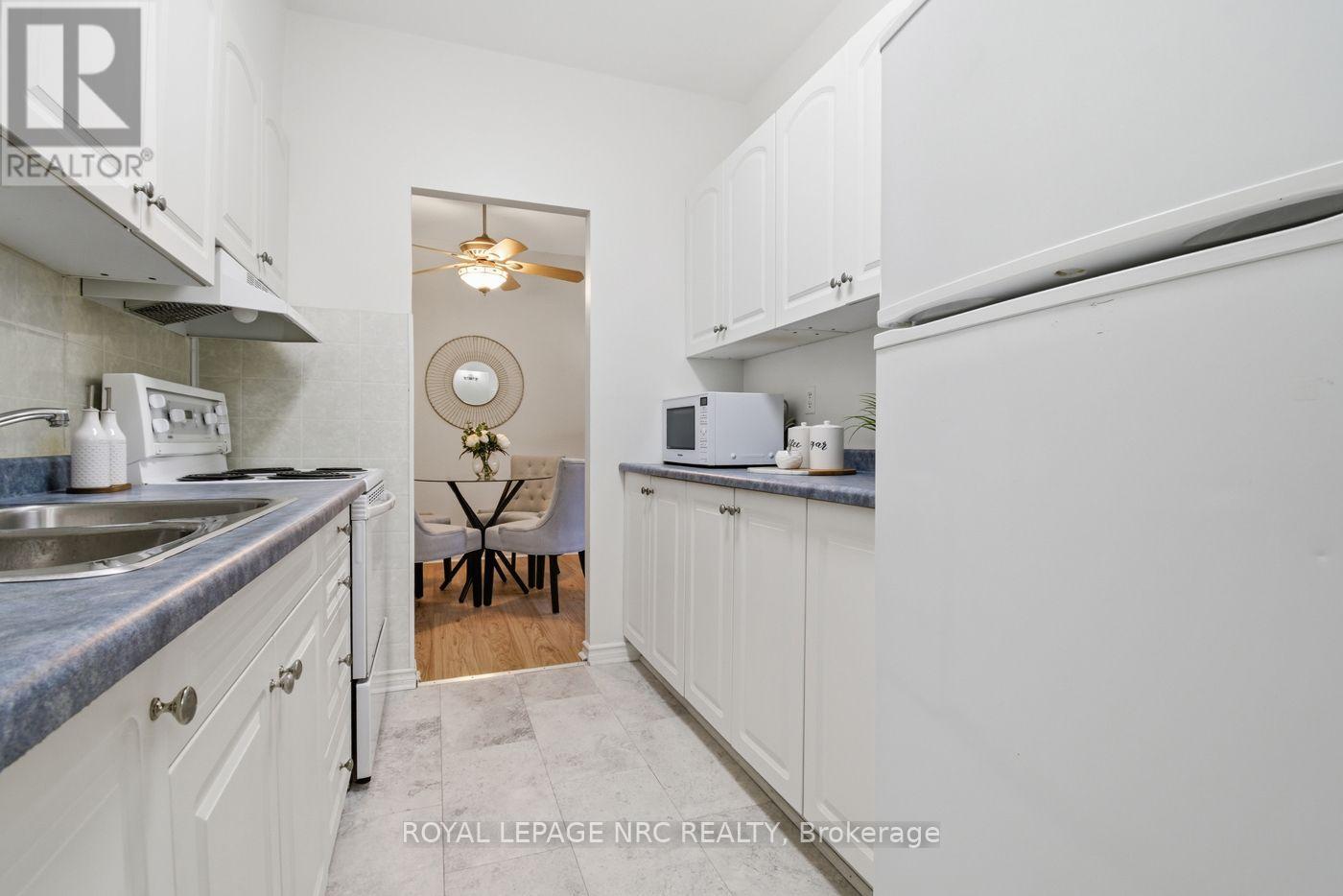 117 - 198 Scott Street E, St. Catharines, Ontario  L2N 5T3 - Photo 4 - X13220180