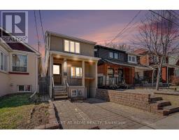174 ROSETHORN AVENUE, Toronto, Ontario