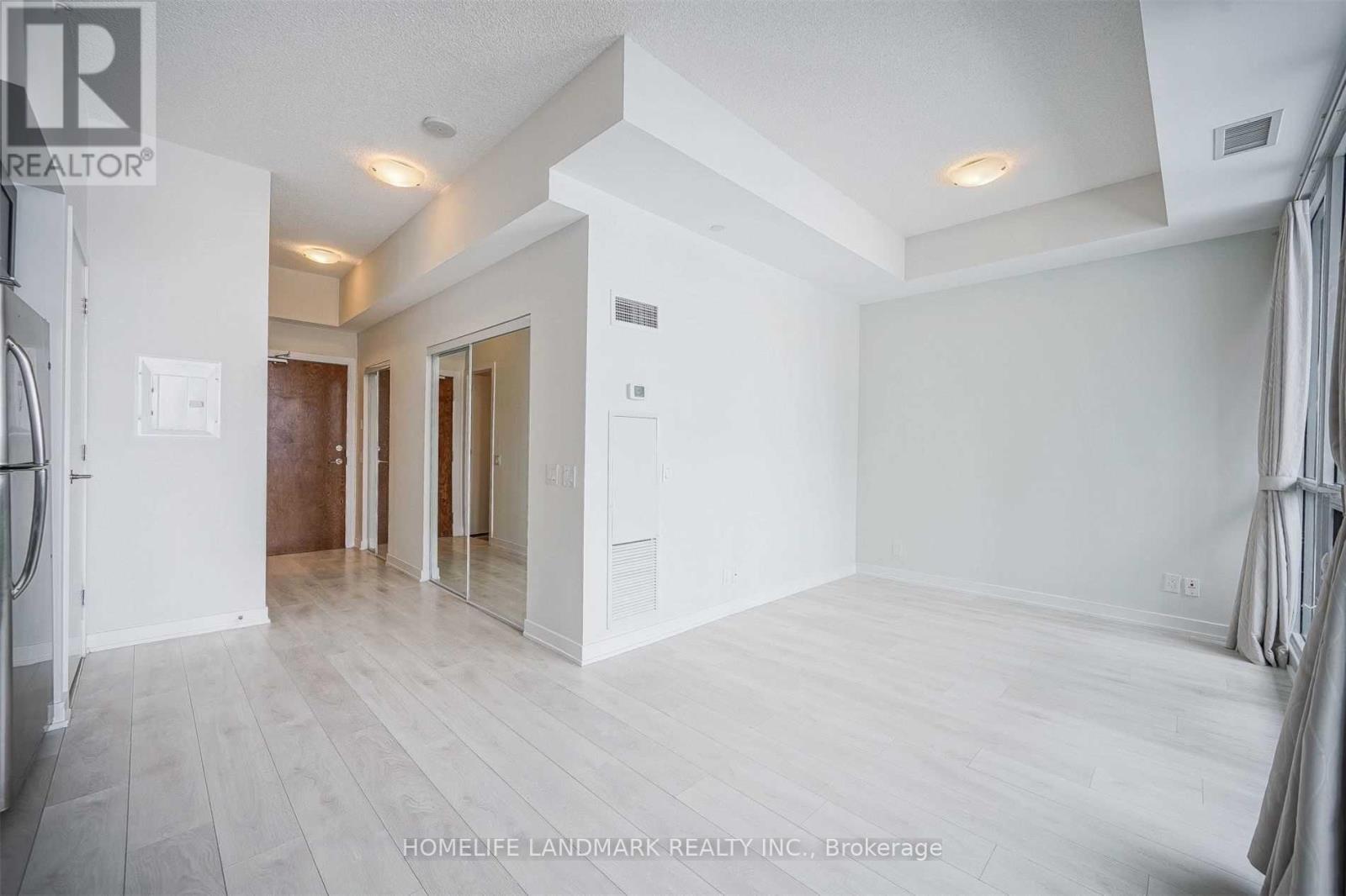 814 - 2200 Lakeshore Boulevard W, Toronto, Ontario  M8V 1A4 - Photo 8 - W13220094