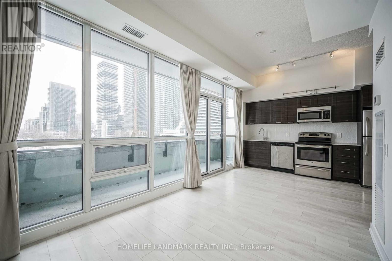 814 - 2200 Lakeshore Boulevard W, Toronto, Ontario  M8V 1A4 - Photo 5 - W13220094